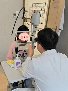 南宁普瑞助女童公益斜视手术，12岁女孩开启人生新睛彩